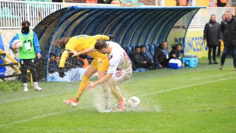 TFF 2. Lig: Belediye Derincespor: 2 - İnegölspor: 1