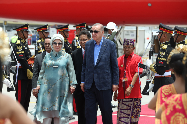 Cumhurbaşkanı Erdoğan G20 zirvesi için Endonezya'da
