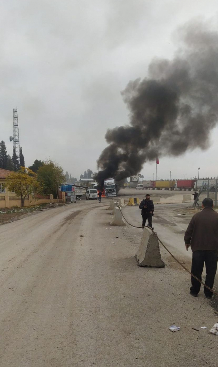 YPG'den Karkamış'a roketli saldırı! Roket okula düştü ölü ve yaralılar var