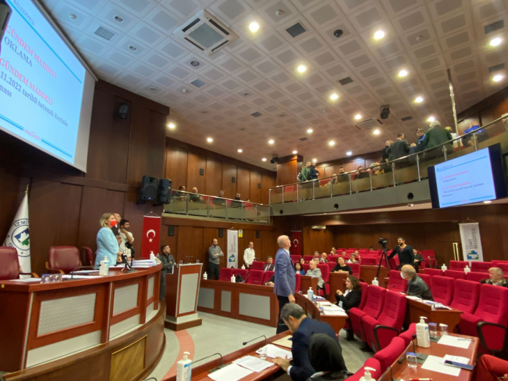İzmit Belediyesi Meclis Toplantısında Beyin Kanaması