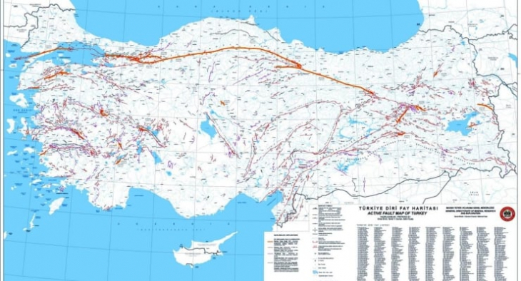 MTA, Türkiye'deki yenilenmiş diri fay hatlarının haritasını paylaştı