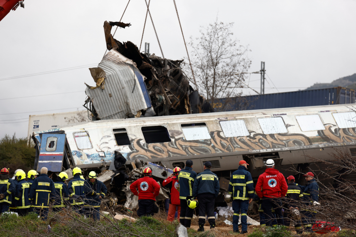 Yunanistan'daki tren kazasında can kaybı 38'e yükseldi